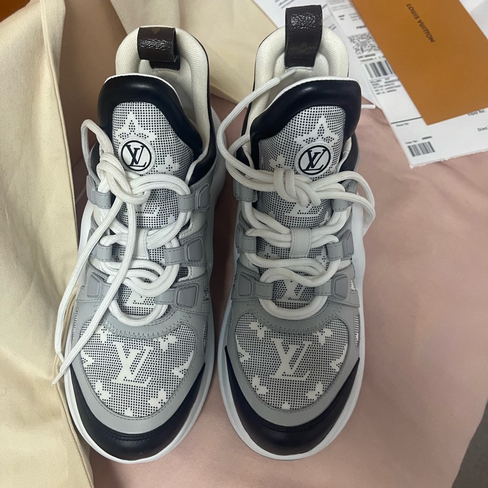 Women’s Louis Vuitton Archlight Sneakers - Picture 4 of 7